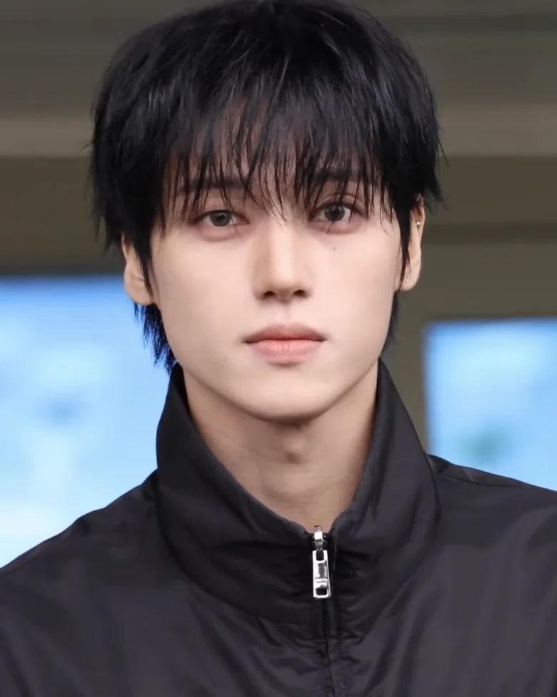 에이티즈 우영 사진