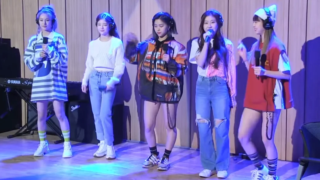 ITZY 사진