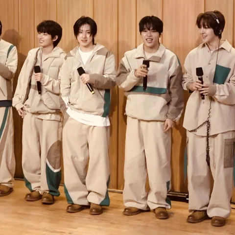 킥플립 사진 1