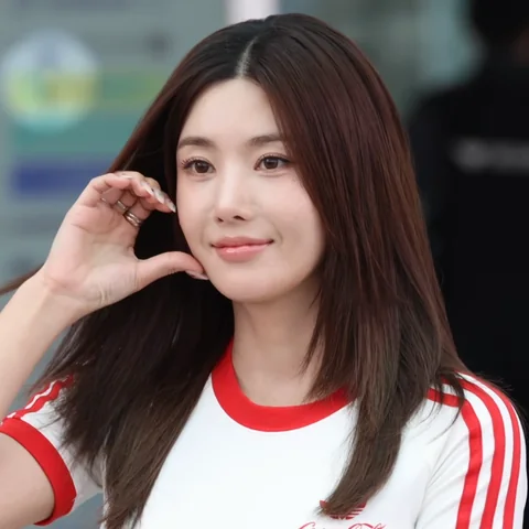 권은비 사진 3