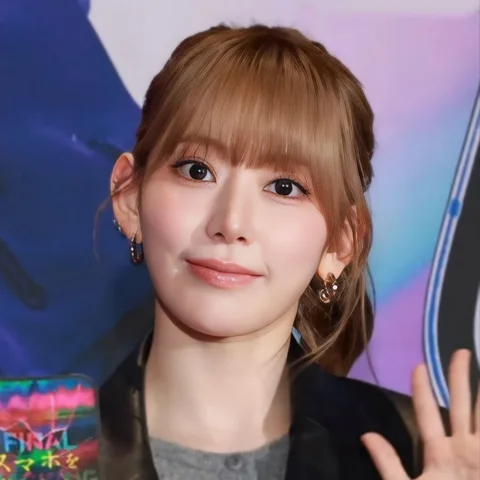 르세라핌 사진 5