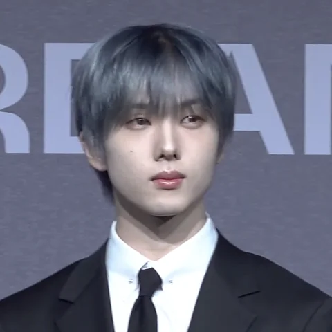 지성 사진 1
