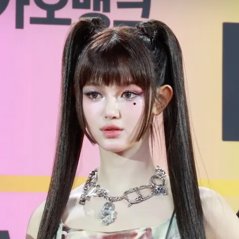 뉴진스 사진 19