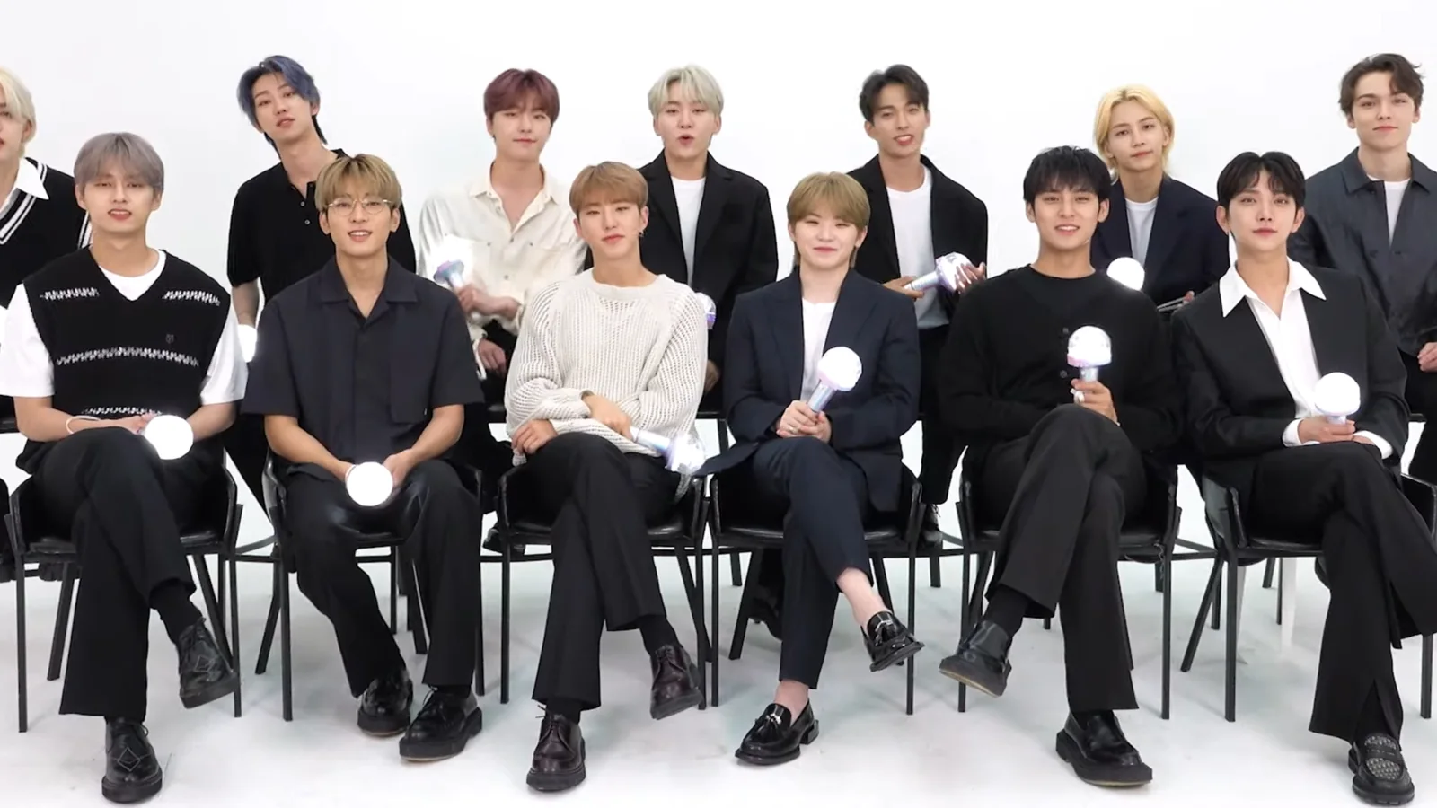 세븐틴 사진