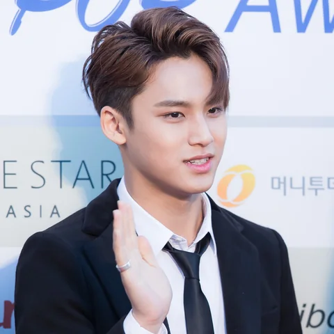 민규 사진 11
