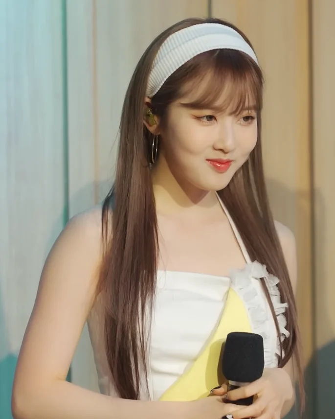 스테이씨 시은 사진