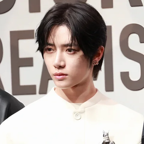 투모로우바이투게더 사진 14