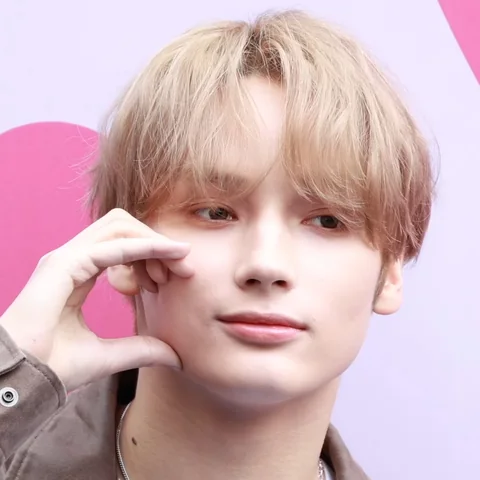 투모로우바이투게더 사진 25