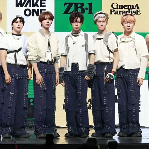 제로베이스원 사진 8
