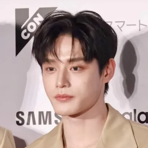제로베이스원 사진 10