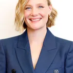 Romola Garai