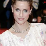 Amanda Peet