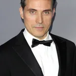 Rufus Sewell