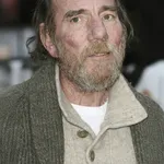 Pete Postlethwaite