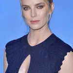 Betty Gilpin