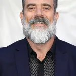 Jeffrey Dean Morgan