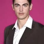 Hero Fiennes Tiffin