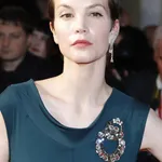Sylvia Hoeks