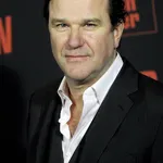 Douglas Hodge