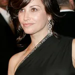 Gina Gershon