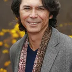 Lou Diamond Phillips