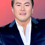 Bowen Yang