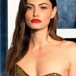 Phoebe Tonkin