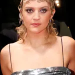 Lara Peake