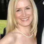 Angela Kinsey