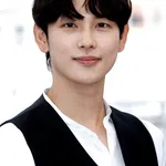 Yim Si-wan