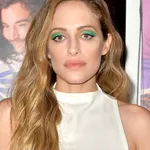 Carly Chaikin