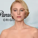 Julia Schlaepfer