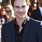 Grey Damon