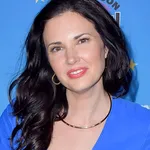 Laura Mennell