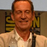 Jonathan Hyde