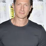 Sasha Roiz
