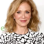 Lauren Holly